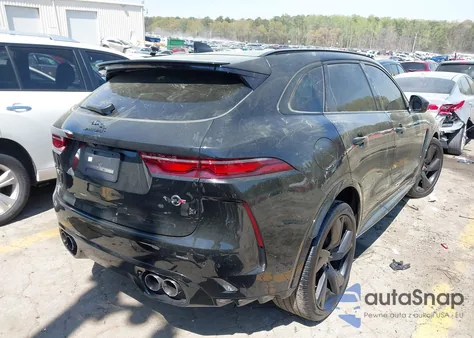 2022 Jaguar F-Pace Svr P550 Awd Automatic z USA, uszkodzony, nr VIN SADCZ2EE0NA702862